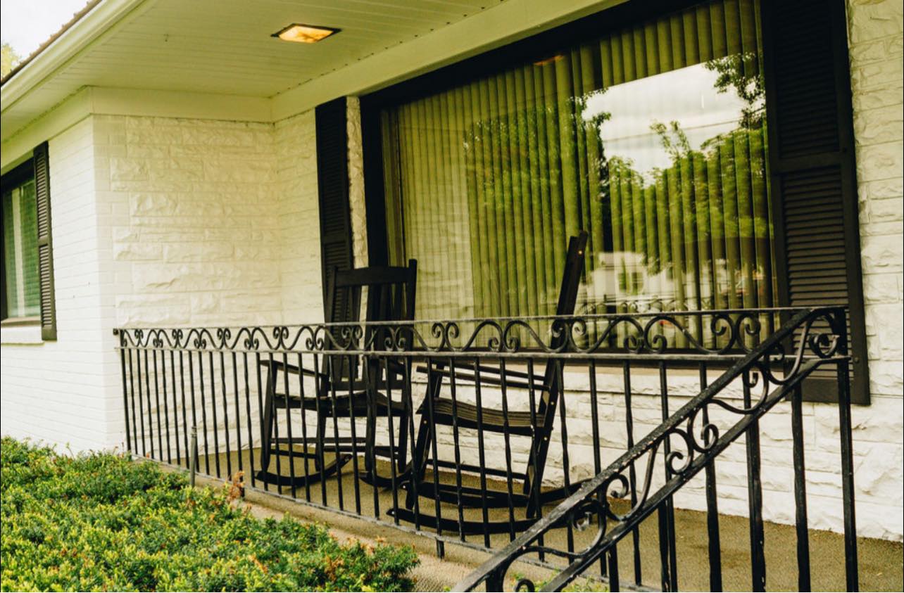 Alpine View porch.jpg